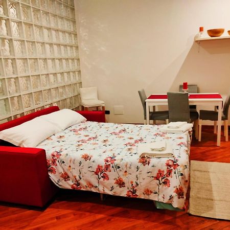 Charming Home Le Ruote ฟลอเรนซ์ ภายนอก รูปภาพ